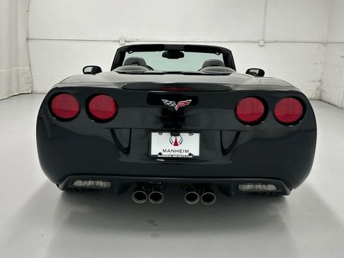 Used 2013 Chevrolet Corvette Convertible RWD image 7