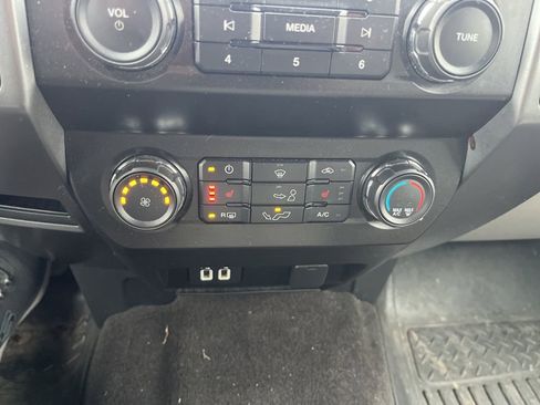 Used 2019 Ford F150 XLT w/ Equipment Group 302A Luxury image 15