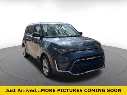 Used 2025 Kia Soul LX w/ LX Technology Package