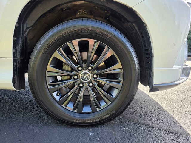 Used 2022 Lexus GX 460 Premium w/ Accessory Package AWD/4WD image 15