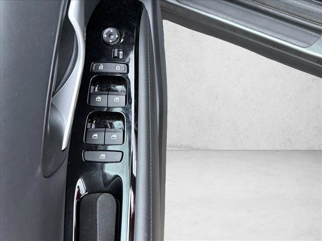 Used 2022 Hyundai Tucson Limited AWD/4WD image 11