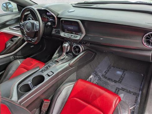 Used 2019 Chevrolet Camaro SS RWD image 21