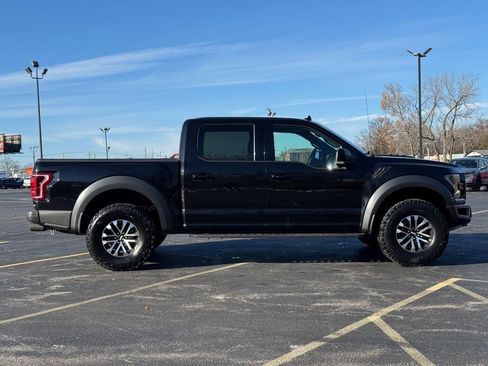 Used 2019 Ford F150 Raptor w/ Equipment Group 802A Luxury image 2