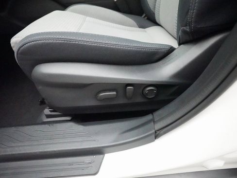 Certified 2025 Subaru Outback Premium w/ Popular Package #1A image 29