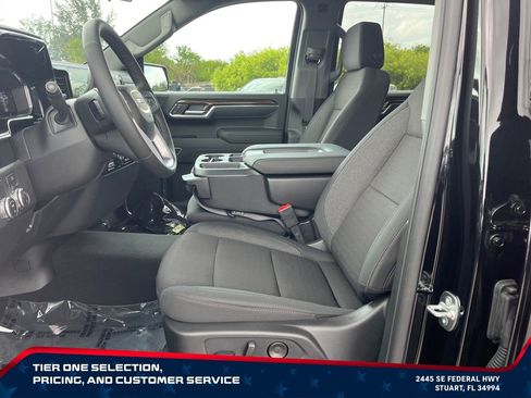 New 2026 GMC Sierra 1500 SLE RWD image 9