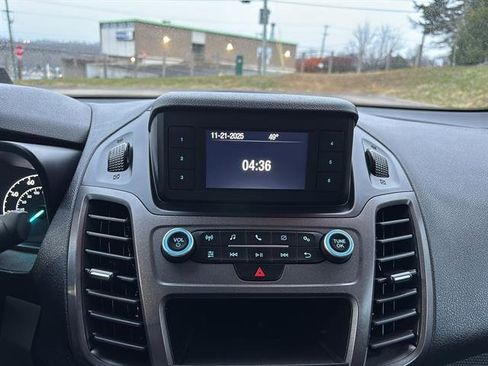 Certified 2022 Ford Transit Connect XL image 21