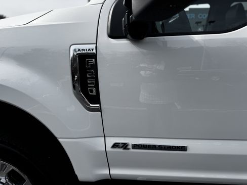 Used 2022 Ford F250 Lariat w/ Lariat Ultimate Package image 7