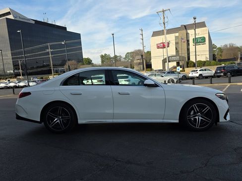 Used 2026 Mercedes-Benz E 350 4MATIC Sedan image 6