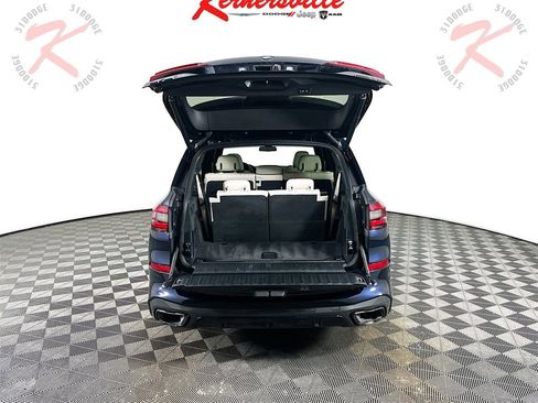 Used 2021 BMW X5 xDrive40i w/ M Sport Package image 28