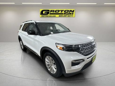 Used 2022 Ford Explorer Limited w/ Equipment Group 301A AWD/4WD image 7