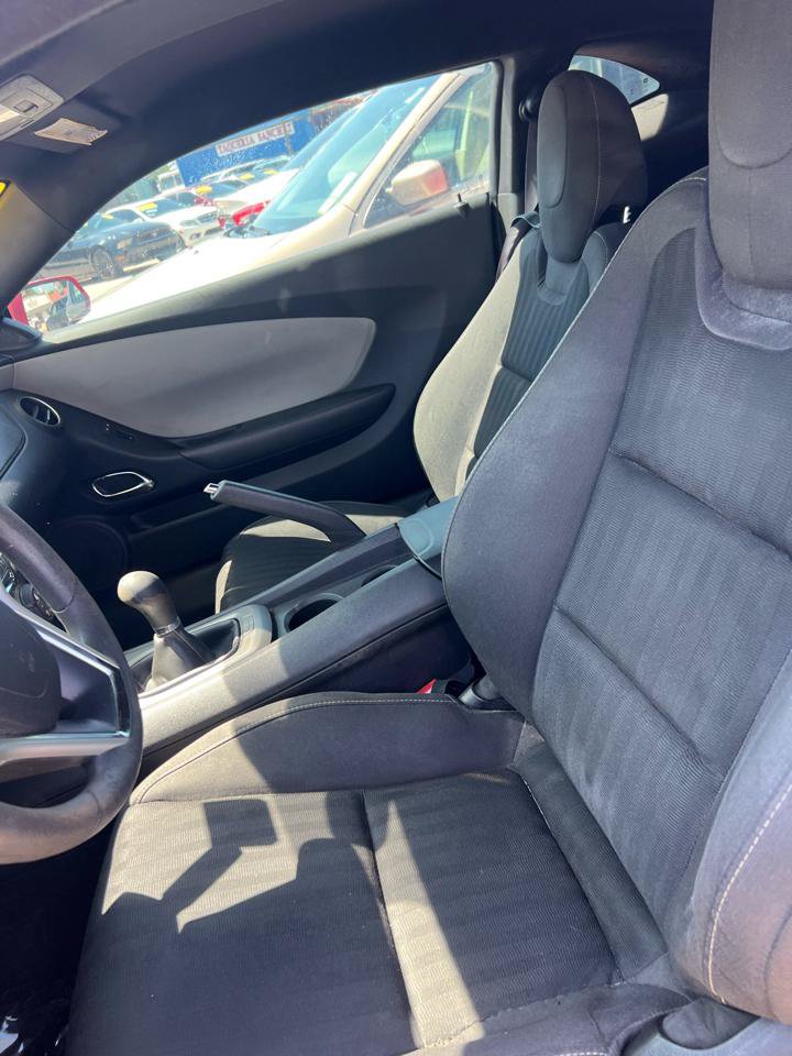 Used 2013 Chevrolet Camaro LS RWD image 6