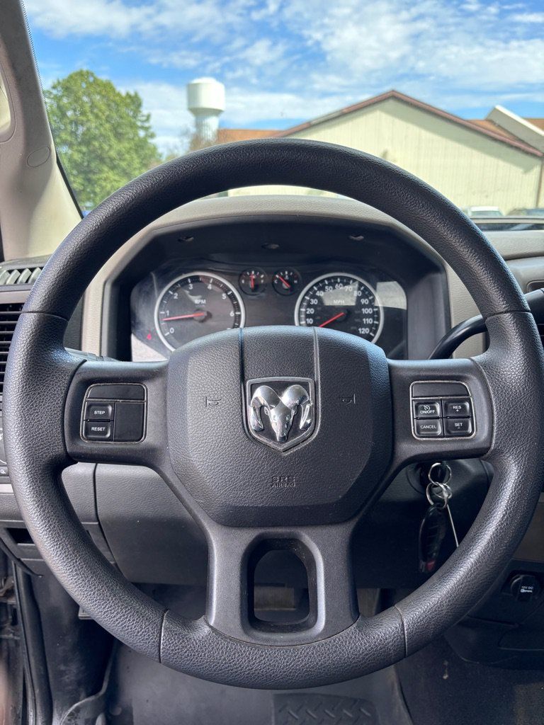 Used 2012 RAM 1500 Express AWD/4WD image 16