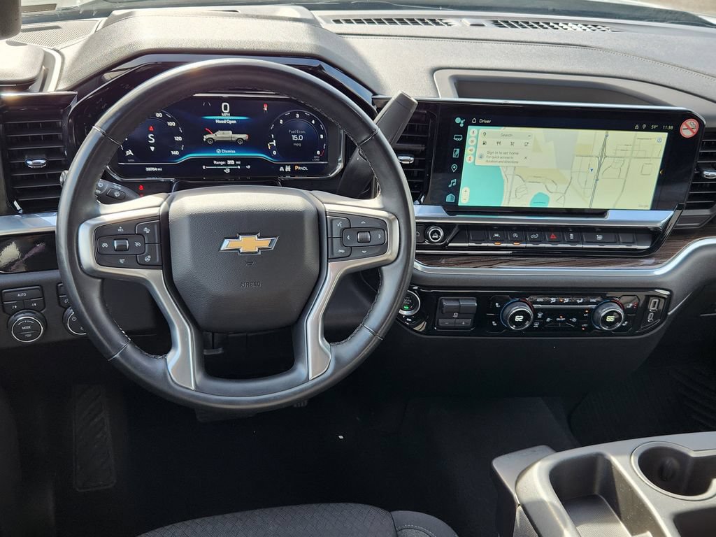 Used 2025 Chevrolet Silverado 1500 LT AWD/4WD image 13