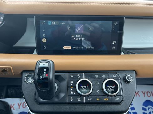 Used 2023 Land Rover Defender 110 S image 18