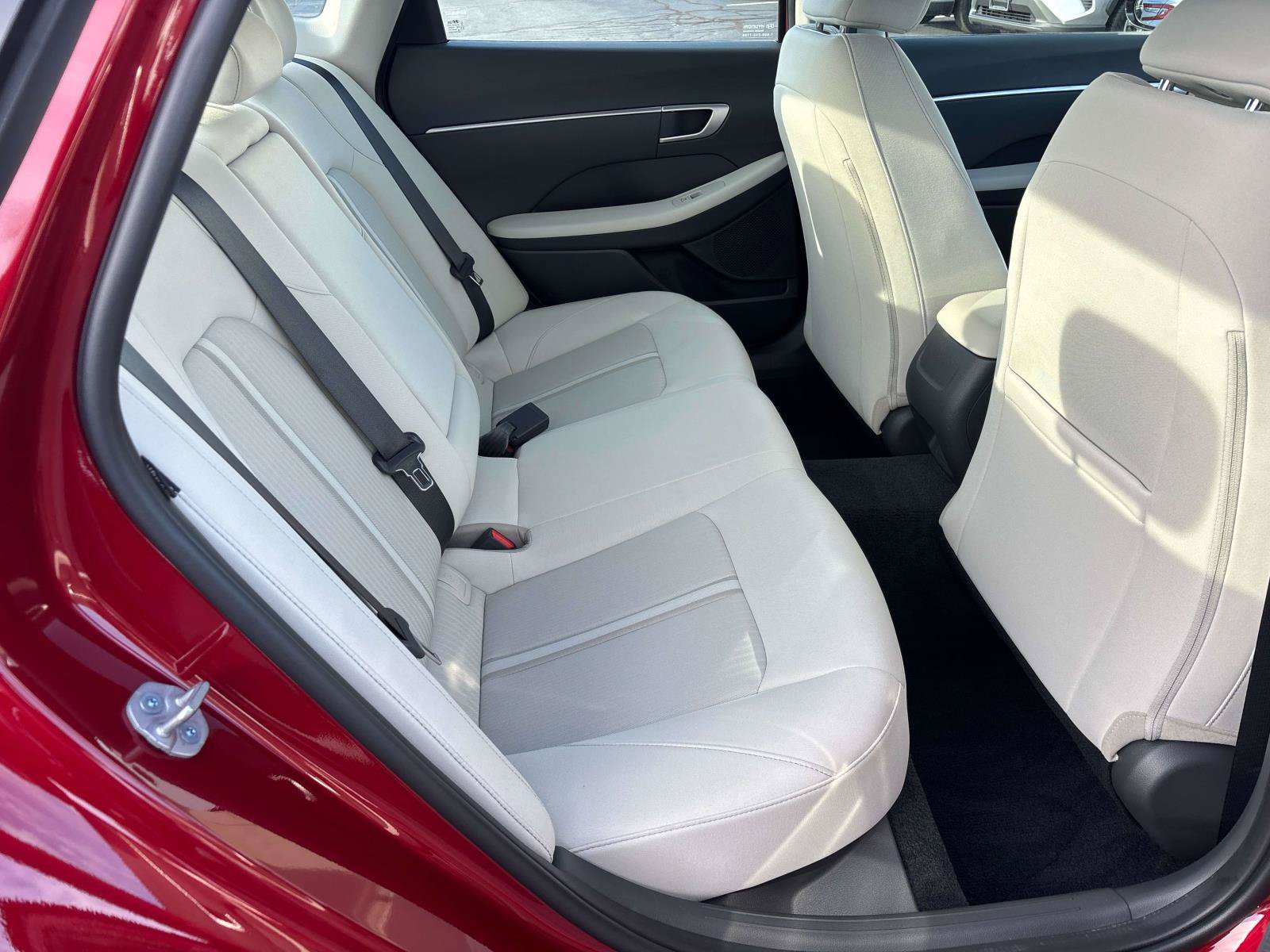 Used 2025 Hyundai Sonata SEL AWD/4WD image 14