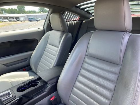 Used 2008 Ford Mustang GT Premium RWD image 15