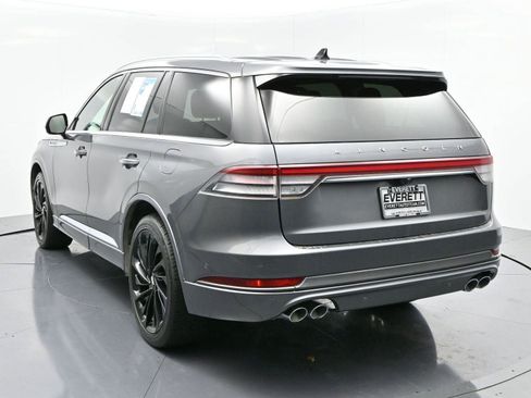 Used 2022 Lincoln Aviator Reserve w/ Equipment Group 201A image 5