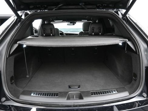 Used 2022 Cadillac XT4 Sport w/ Safety Alert Package FWD image 23