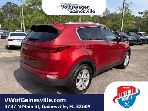 Used 2018 Kia Sportage LX w/ LX Technology Package FWD image 6