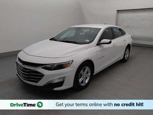 Used 2024 Chevrolet Malibu LS image 1