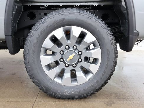 New 2026 Chevrolet Silverado 2500 Custom w/ Custom Convenience Package image 44