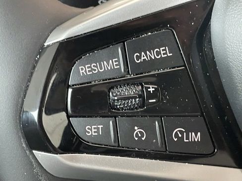 Used 2025 BMW i4 eDrive40 w/ Premium Package image 13