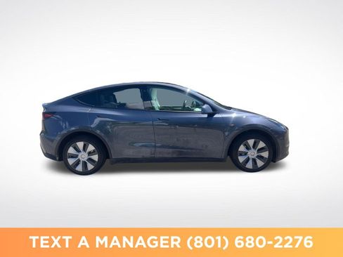 Used 2023 Tesla Model Y Long Range AWD/4WD image 6