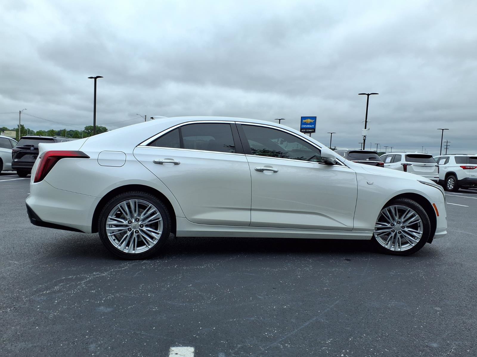 Used 2022 Cadillac CT4 Premium Luxury RWD image 33
