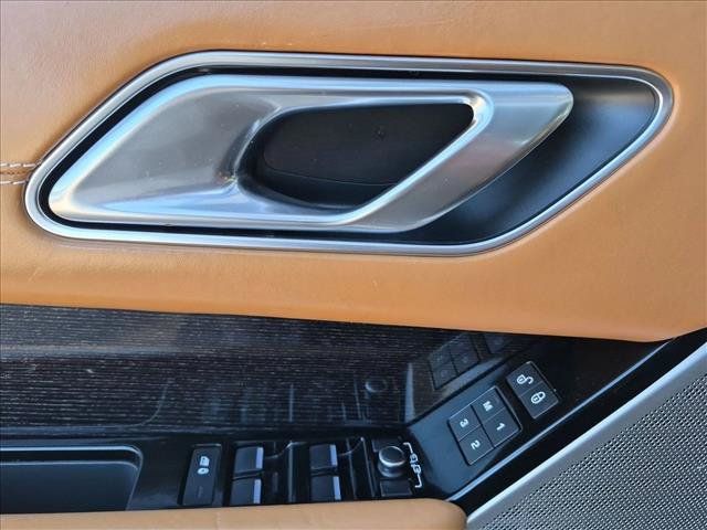 Used 2018 Land Rover Range Rover Velar AWD/4WD image 26