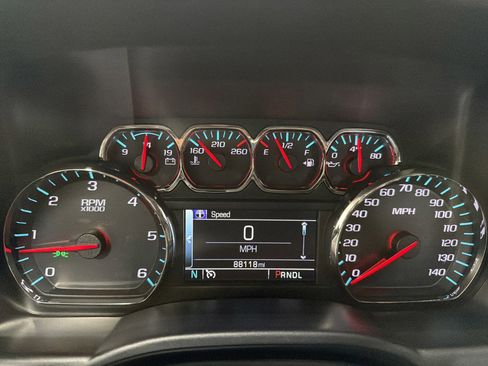 Used 2018 Chevrolet Silverado 1500 LT w/ All Star Edition image 21