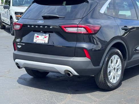 Used 2023 Ford Escape Active FWD image 8