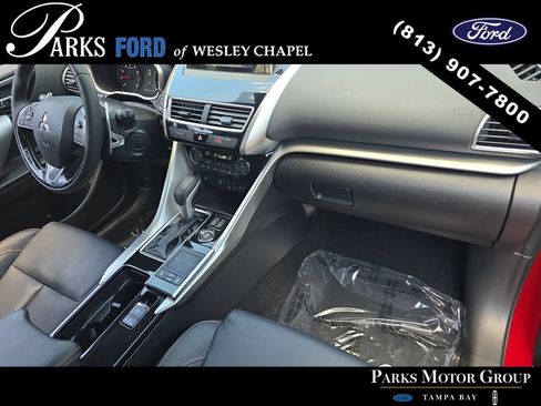 Used 2019 Mitsubishi Eclipse Cross SEL AWD/4WD image 9