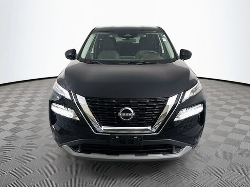 Used 2023 Nissan Rogue SV AWD/4WD image 2