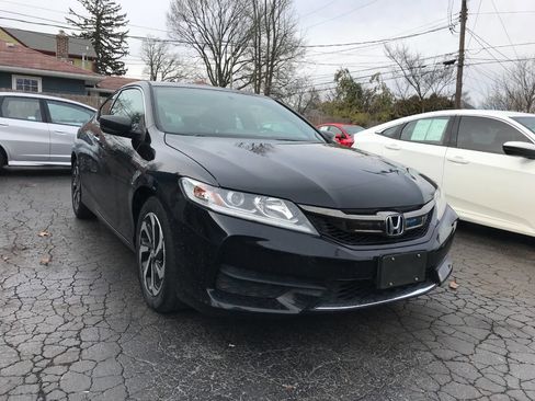 Used 2016 Honda Accord LX-S image 2