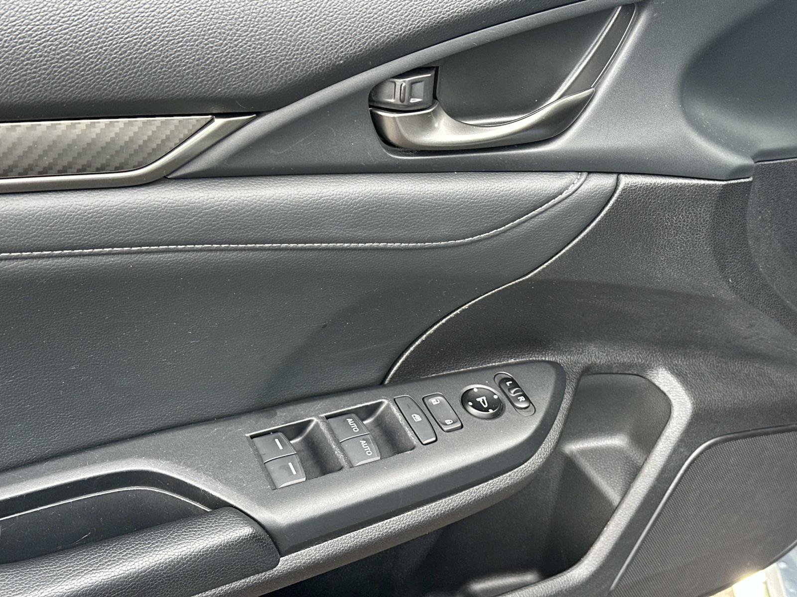 Used 2017 Honda Civic Sport Touring image 15