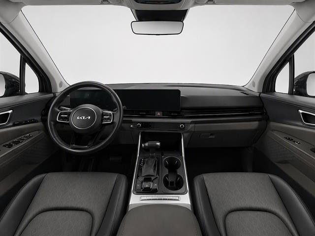 Used 2025 Kia Carnival EX FWD image 19
