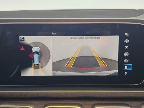 Used 2022 Mercedes-Benz GLE 450 4MATIC image 26