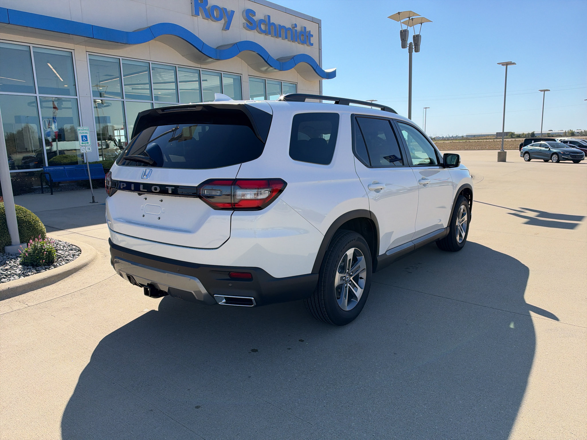 New 2026 Honda Pilot EX-L image 5