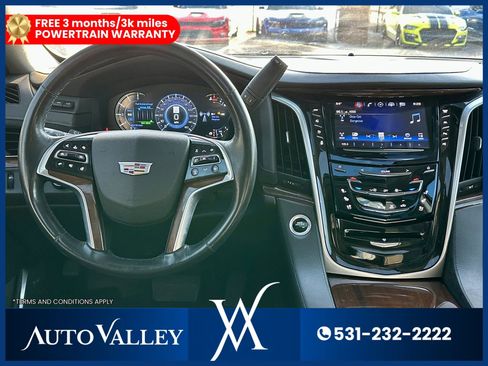 Used 2020 Cadillac Escalade Luxury AWD/4WD image 30