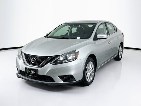 Used 2019 Nissan Sentra SV FWD image 3