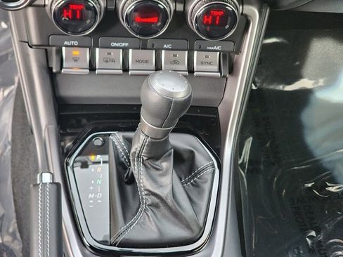 Used 2025 Toyota GR86 image 26