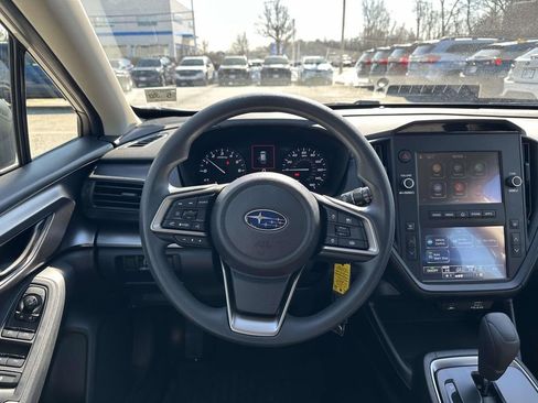 Certified 2025 Subaru Impreza 2.0i image 9