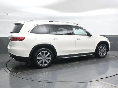 Used 2022 Mercedes-Benz GLS 450 4MATIC image 2