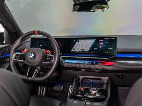 Used 2025 BMW M5 w/ Carbon Package image 96