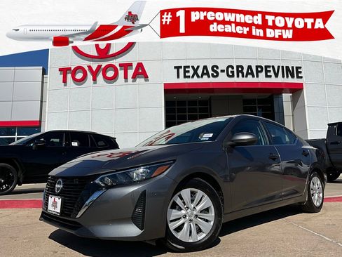 Used 2025 Nissan Sentra S image 1