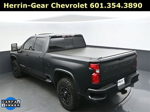 Used 2024 Chevrolet Silverado 2500 High Country w/ High Country Premium Package image 32