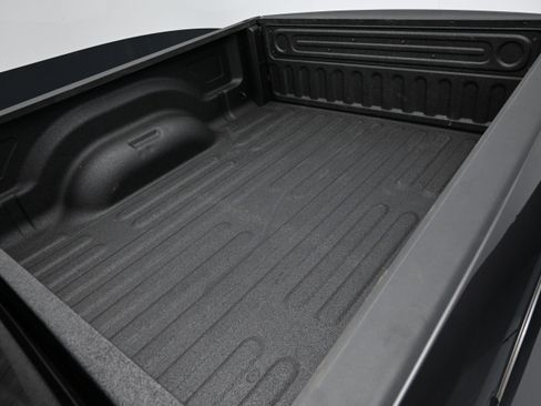 Used 2018 RAM 2500 Laramie w/ Snow Chief Group AWD/4WD image 41