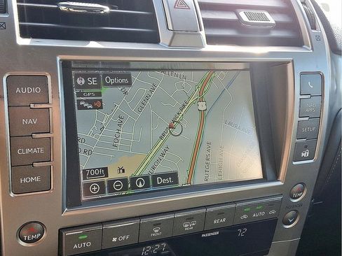 Used 2018 Lexus GX 460 Premium AWD/4WD image 18