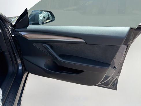 Used 2023 Tesla Model 3 Standard Range RWD image 35