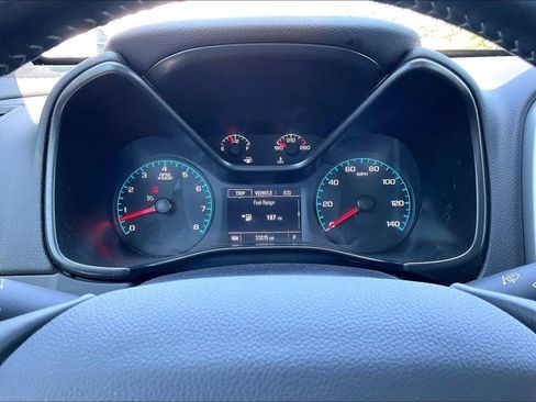 Used 2022 Chevrolet Colorado LT RWD image 21